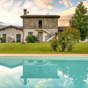 Casa di campagna Barbarossa Italia